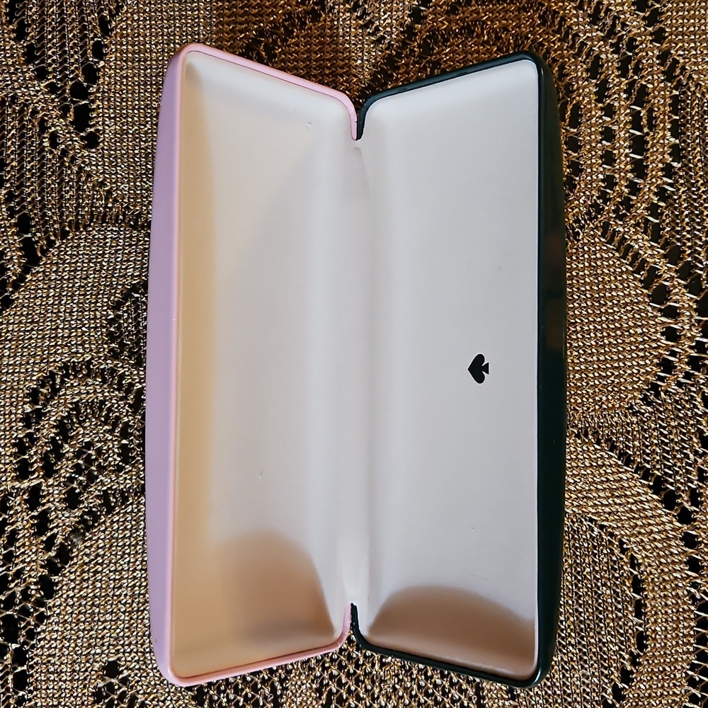 Kate Spade Blush Pink and Forest Green Eyeglass Holder - Picture 3 of 4
